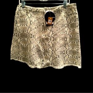 Animal Print Mini Skirt-NWT-Sz Large Mob wife Biker Grunge Biker